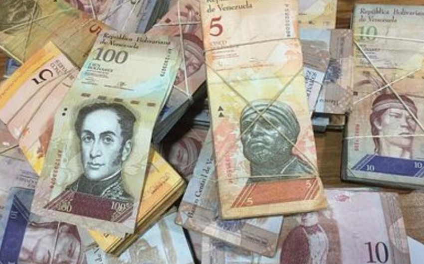 Власти Венесуэлы в течении трех суток заменят самые крупные купюры на монеты