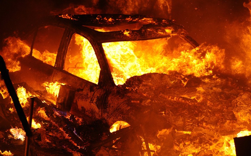 В Гейгеле загорелся автомобиль, супруги заживо сгорели 