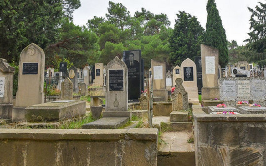 В Азербайджане места на кладбище будут бесплатными