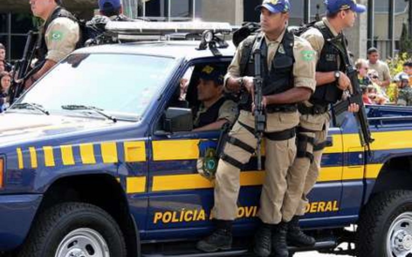 В Бразилии задержали около 80 человек, перевозивших наркотики в Европу