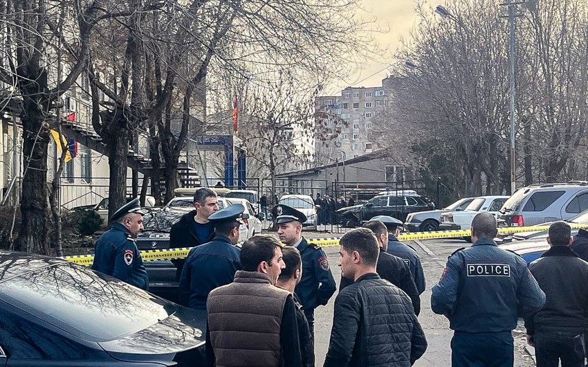 Вице-мэр Еревана назвал терактом нападение на отделение полиции