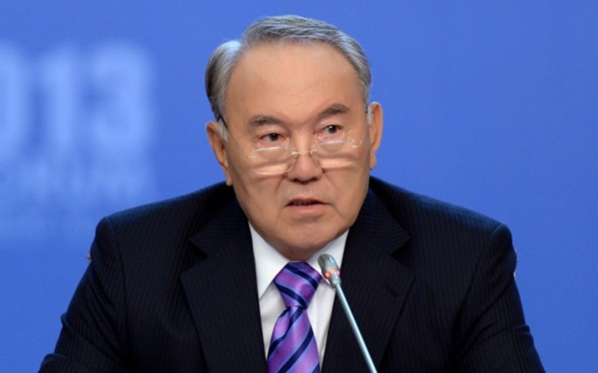 Президент Казахстана призывает готовиться к цене нефти в 30-40 долларов/баррель