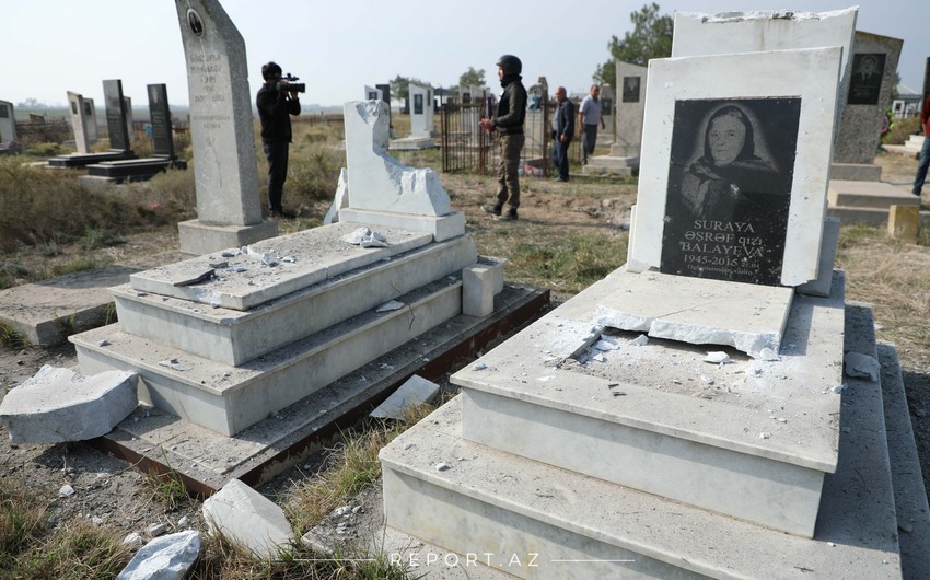 Rockets launched by Armenians destroy cemetery in Aghjabadi