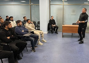 “Araz-Naxçıvan”ın əsas komandasının məşqçi və futbolçu heyəti üçün seminar keçirilib