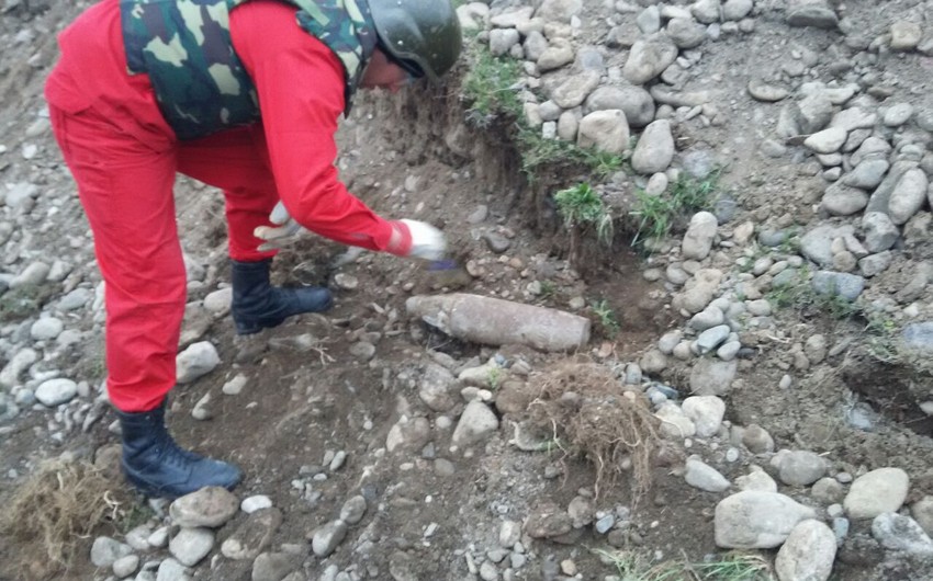 В Агстафе обнаружен артиллерийский снаряд