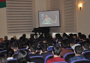 Mayoralty of Baku hosts event marking 14th death anniversary of Heydar Aliyev