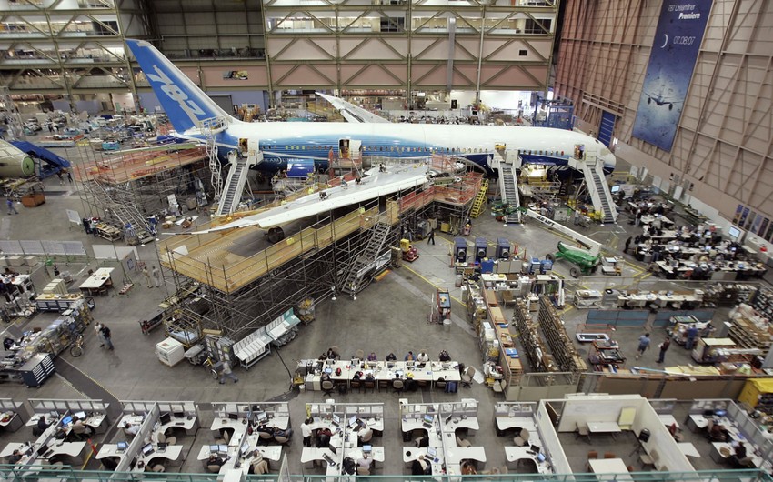 KİV: Boeing 8 min işçisini ixtisara salmaq niyyətindədir