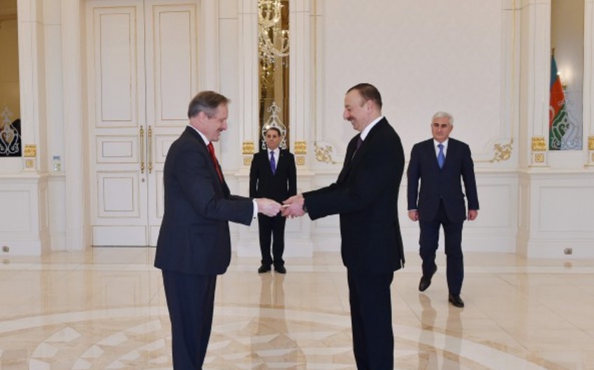 President Ilham Aliyev received the credentials of the newly appointed U.S. Ambassador