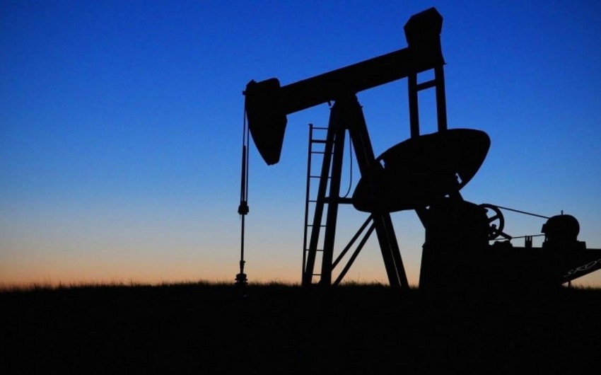 Азербайджанская нефть торгуется по цене ниже 85 долларов