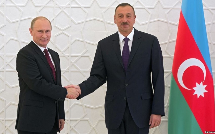 Vladimir Putin congratulates Azerbaijani President Ilham Aliyev