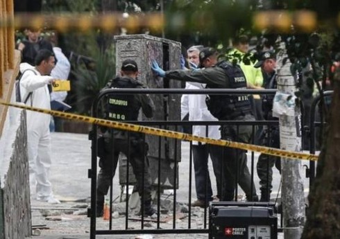 У полицейского участка в Колумбии произошел взрыв, пострадали 15 человек