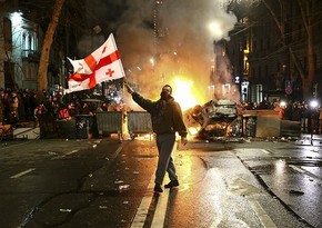 В Грузии ущерб парламенту от протестов в конце 2024 года оценили в $180 тысяч