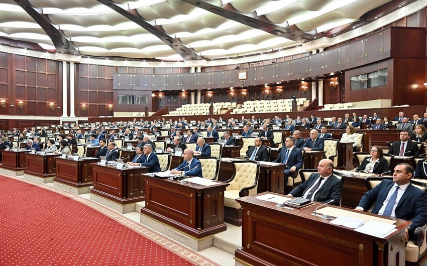 “Bələdiyyələrin statusu haqqında” qanuna təklif olunan dəyişikliklər son oxunuşda təsdiqlənib