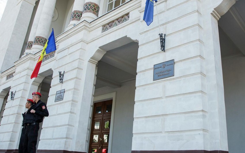 Opposition protests erupt at Moldova's Constitutional Court over EU referendum results