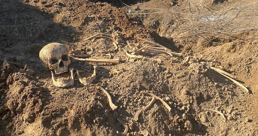 В поселке Суговушан Агдеринского района обнаружены фрагменты костей