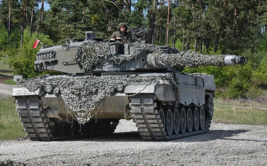 Лидер оппозиции ФРГ призвал Шольца поставить Украине танки Leopard-2