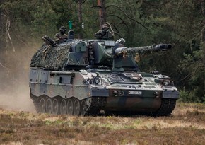 Писториус: Германия поставит Украине 12 САУ Panzerhaubitze 2000