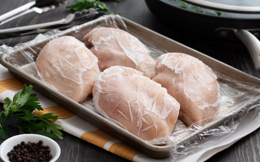 Azerbaijan sharply increases frozen chicken imports 