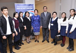 Baku Higher Oil School holds Tournament of Young Chemists