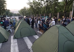 Tent camp of protestors in Yerevan removed