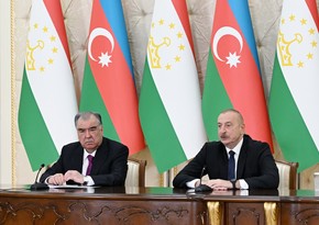 Ильхам Алиев: Подписанные документы значительно укрепляют договорно-правовую базу азербайджано-таджикских отношений