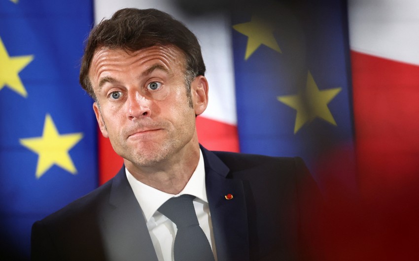 Emmanuel Macron to accept resignation of government on July 16