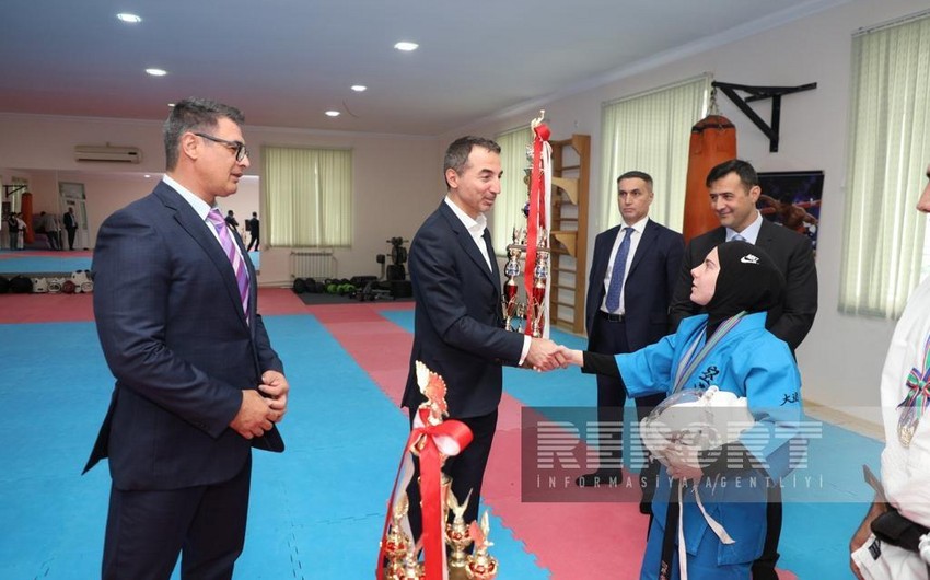 World karate champions from Azerbaijan awarded