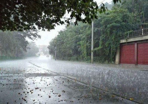 Сильный дождь оставил без электричества некоторые территории Билясувара