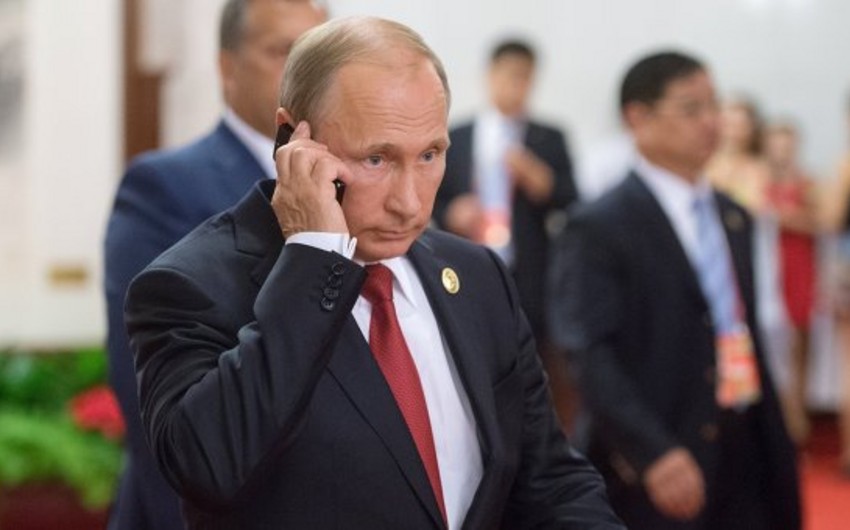 Президенты РФ и Египта обсудили по телефону события на Ближнем Востоке
