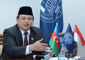 Ambassador of Indonesia to Azerbaijan receives award Friend of media