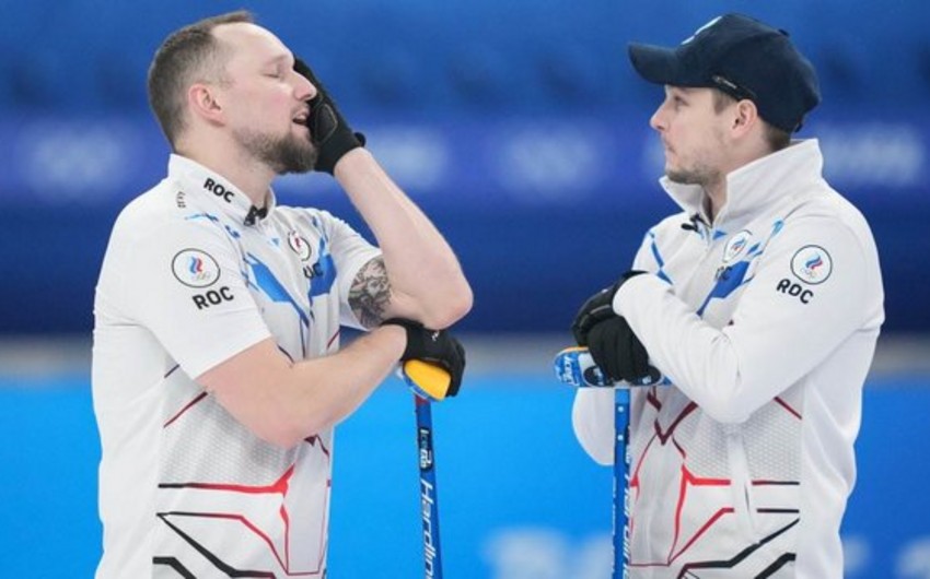 World Curling Federation extends ban on competitors from Belarus and Russia 