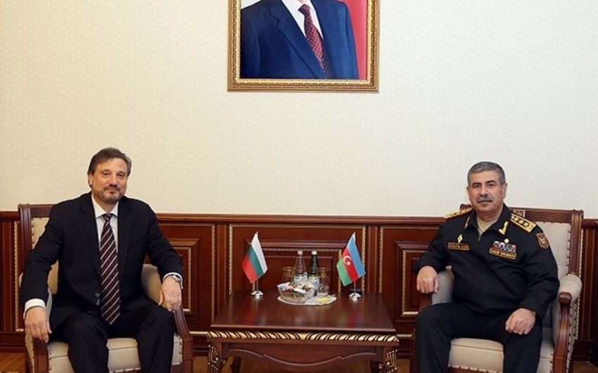 Azerbaijan and Bulgaria mull prospects for development of military cooperation