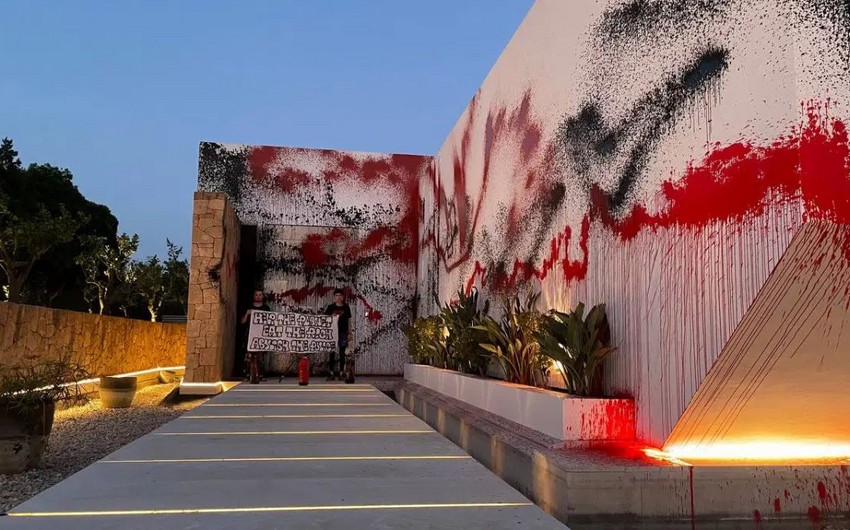 Group of ecologists throw paint on Messi's mansion facade in Ibiza