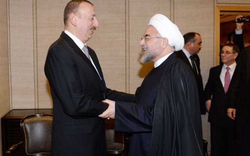​Президент Ильхам Алиев поздравил Хасана Рухани