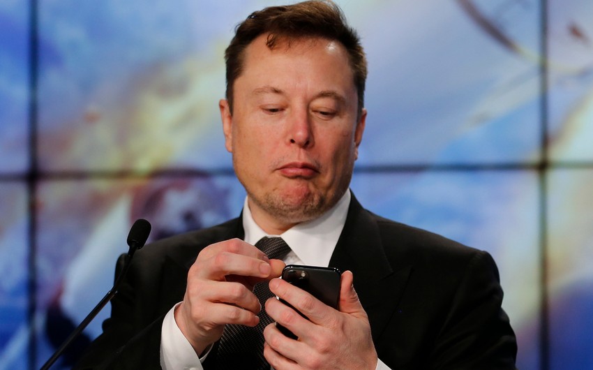 Tesla CEO becomes third richest billionaire