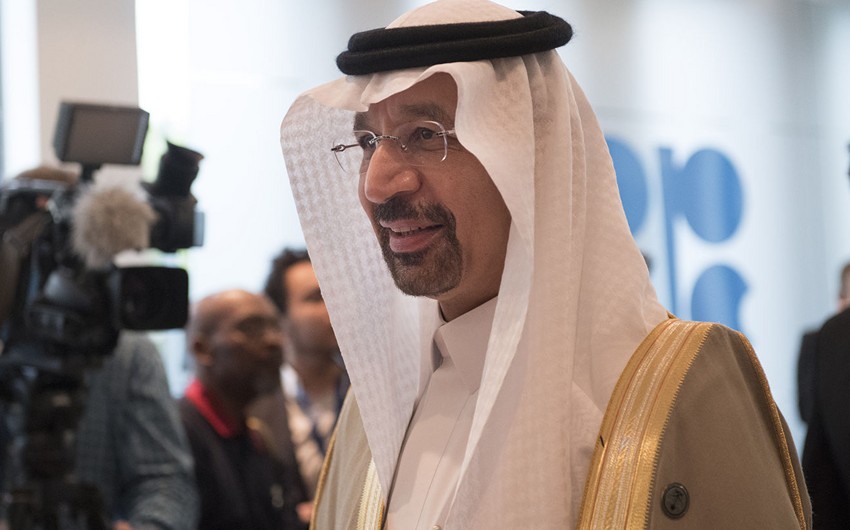 Саудовская Аравия не планирует слишком долго сокращать нефтедобычу