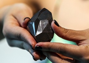 Дом Sotheby's продал самый большой черный алмаз в мире за криптовалюту