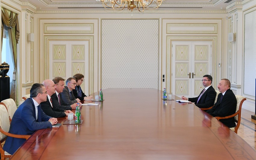 Президент Ильхам Алиев принял вице-президента Бундестага