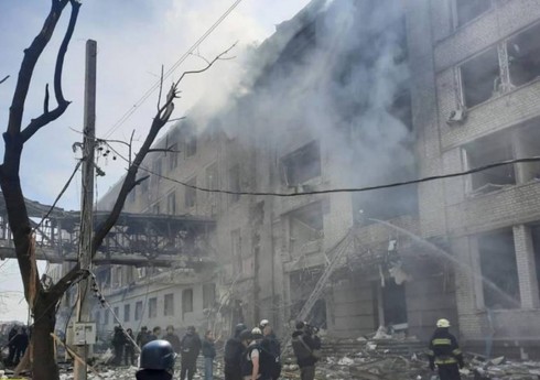 По Харькову нанесен ракетный удар, есть погибшие и раненые