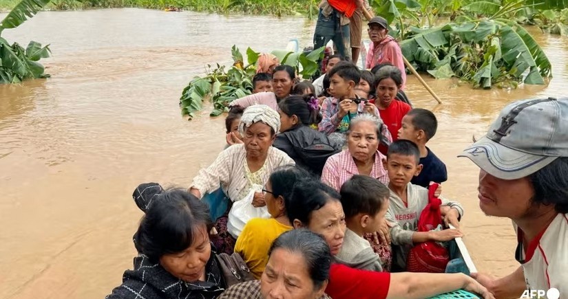 Myanmada qasırğada ölənlərin sayı 100-ü ötüb