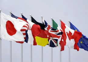 Bloomberg: страны G7 намерены отложить пересмотр потолка цен на нефть из России