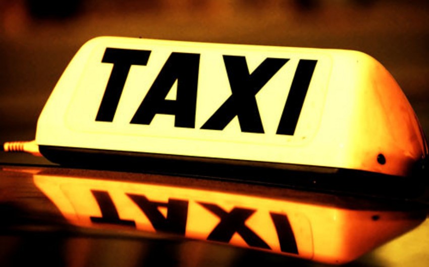 Taxi driver robs his passenger in Baku