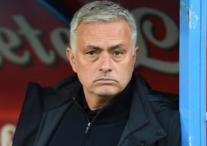 Roma sack manager Jose Mourinho following poor run