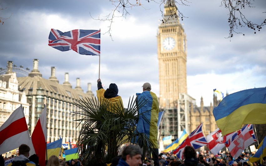Британия выделит полмиллиарда фунтов на помощь Украине
