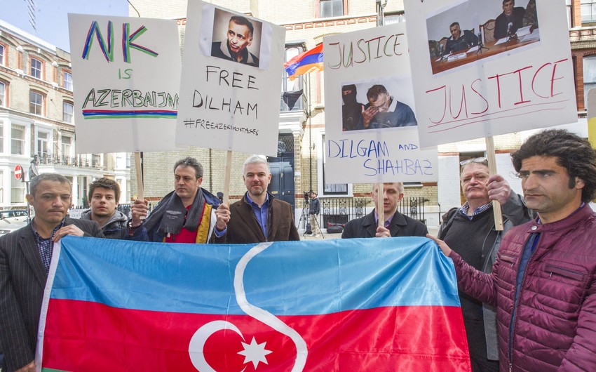 Азербайджанцы провели пикет перед посольством Армении в Великобритании