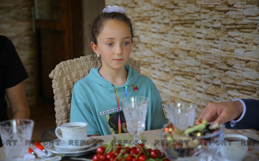 10-year-old Azerbaijani girl in Georgia who supports Azerbaijani Army - VIDEO REPORTAGE