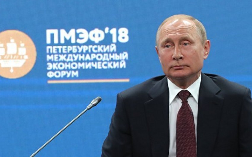 Rusiya prezidenti: Müxtəlif ölkələrin addımları dünya iqtisadiyyatında sistemli böhrana gətirib-çıxara bilər