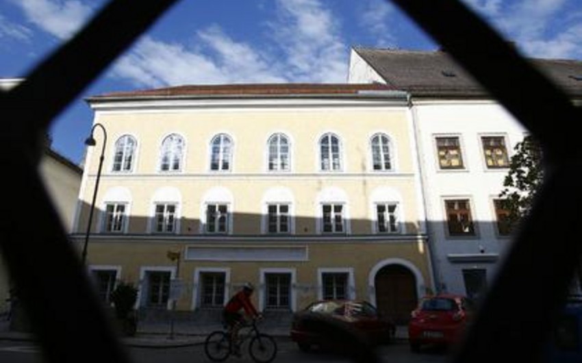 Austrian ministry decides to withdraw the house of Hitler from the owner for security