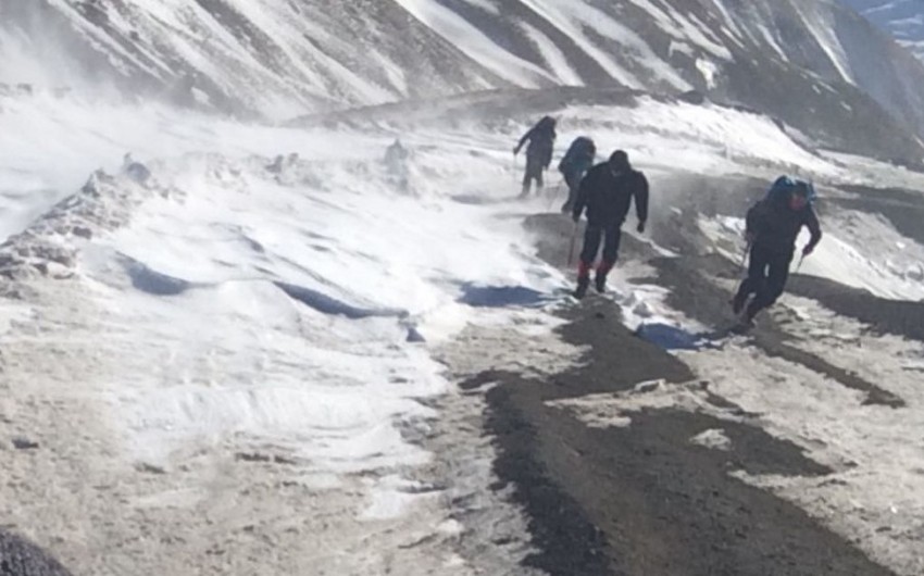 Состоялось оперативное совещание в связи с поисками пропавших альпинистов