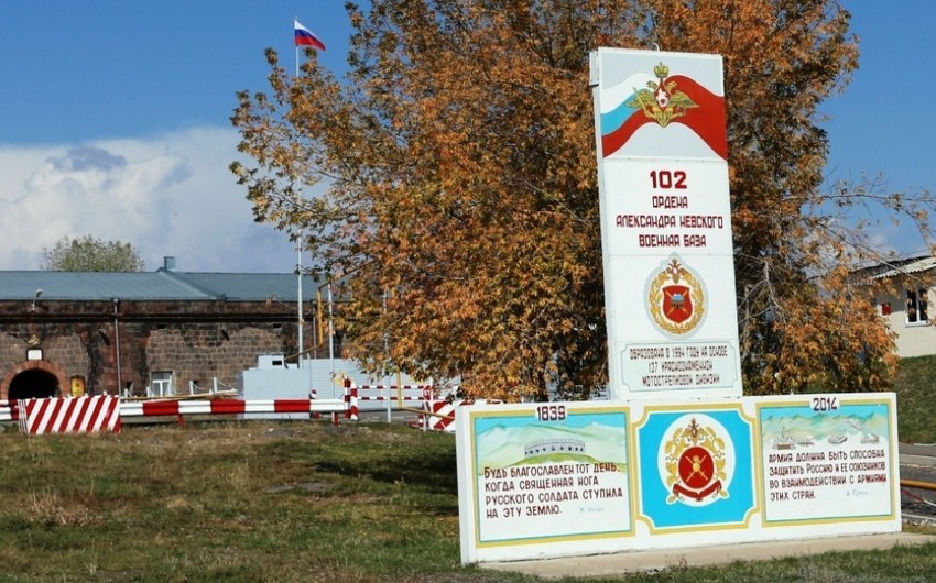 Сотрудники российской военной базы в Гюмри объявили забастовку